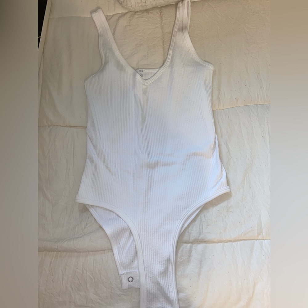 white bodysuit XS/S